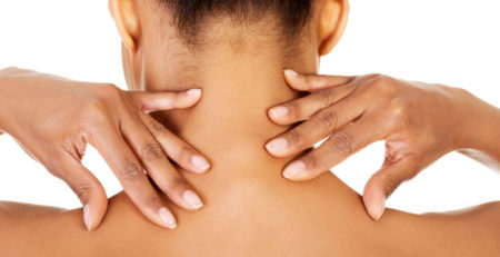 10 Dicas para evitar e tratar dores no pescoço